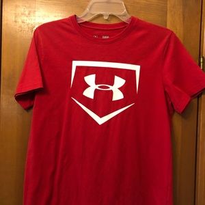 Boys large Under Armour t-shirt